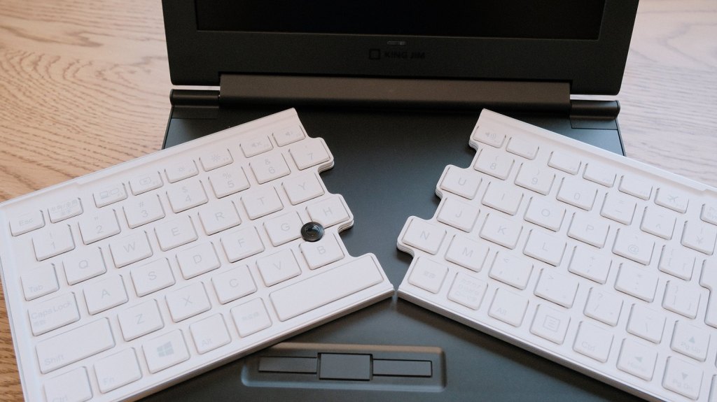 Retro writing 16 –&nbsp;PortaBook